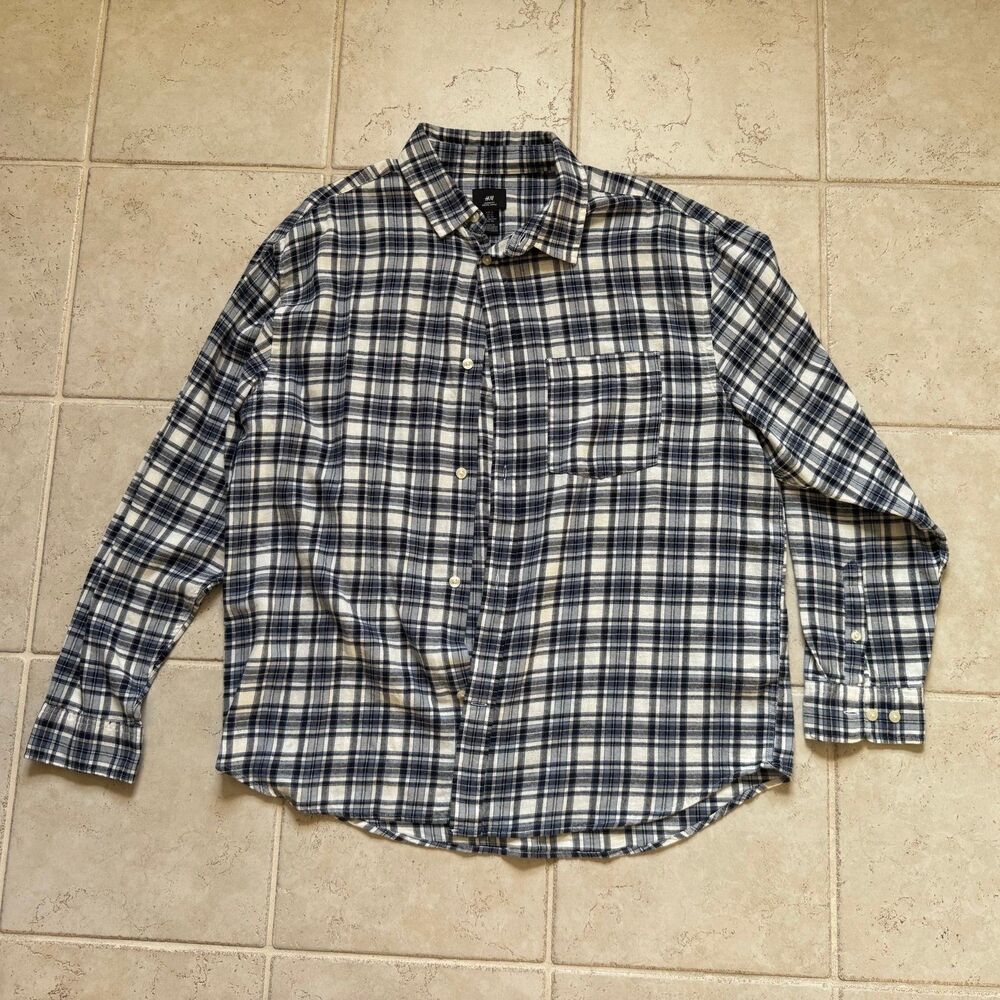 H&M Loose Fit Plaid Flannel Button Down Shirt Blue Navy White Size XL